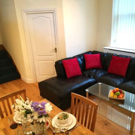 Modern, 2 Bedroom Apartment With Sofa Bed, Uplands, Swansea Dış mekan fotoğraf